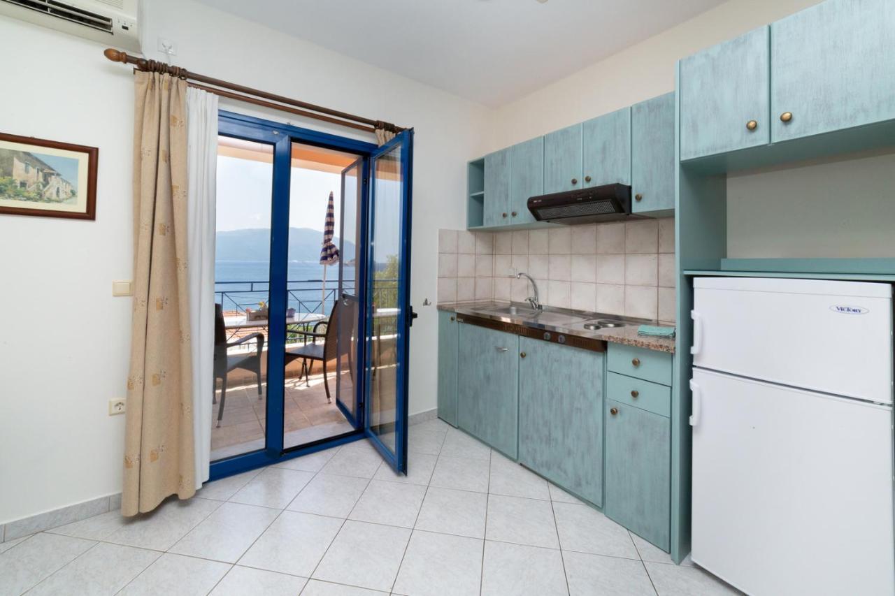 Natassa Apartments Agia Efimia Exterior photo